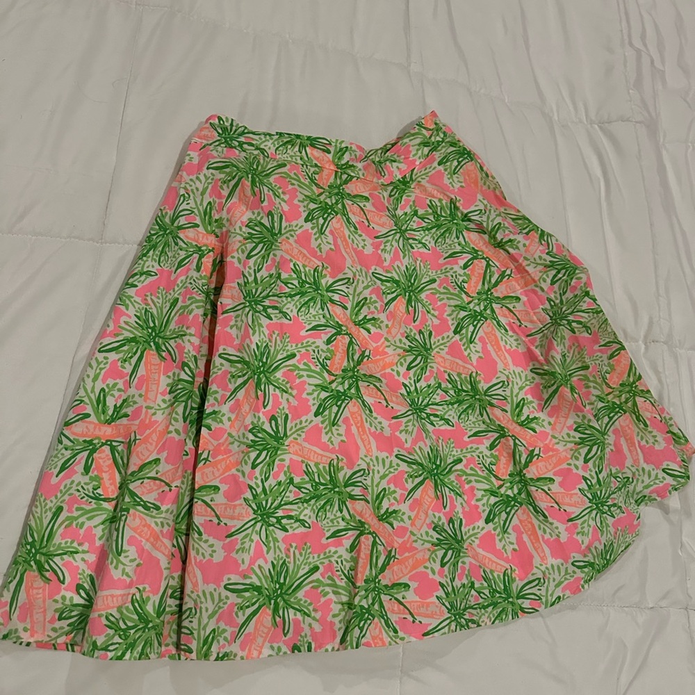 Lilly Pulitzer Size 2 Palm Tree Skirt - great condition